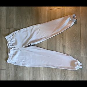 On The Fly Jogger *Woven